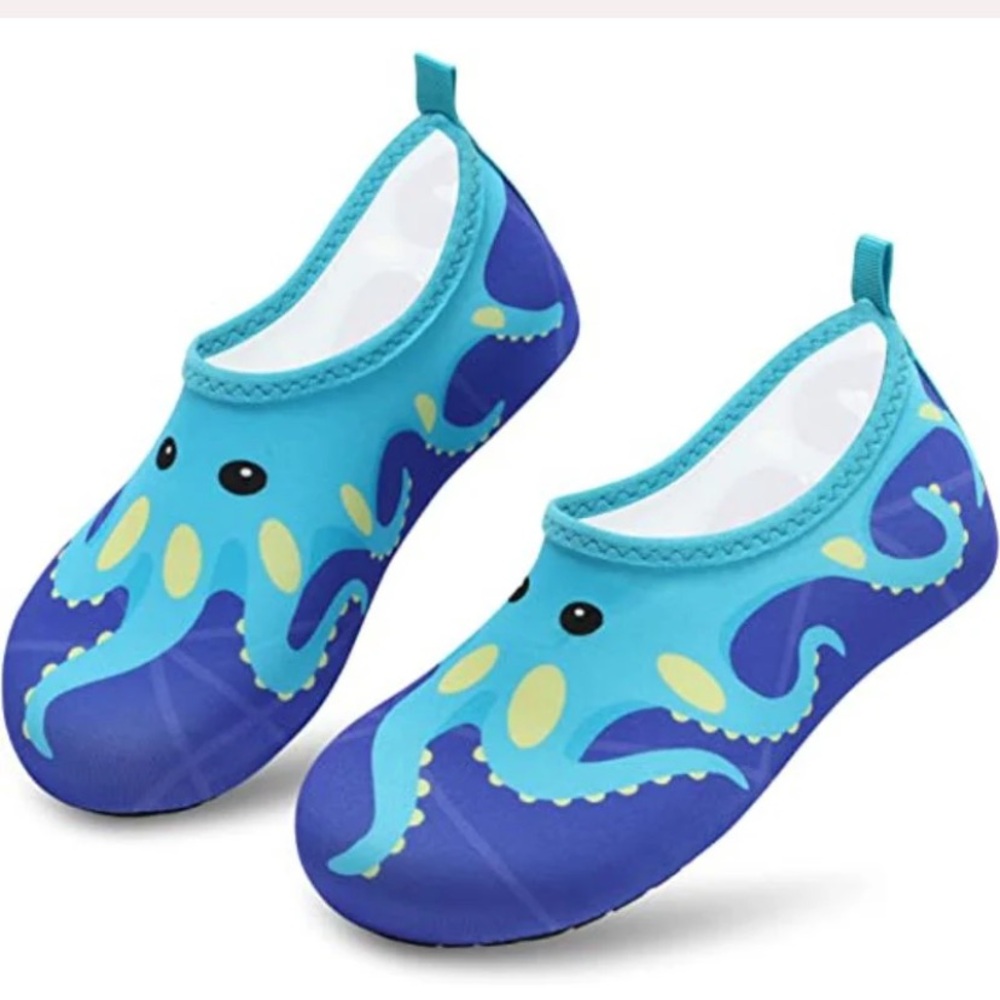 Water shoes